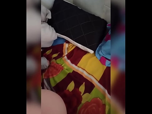 ❤️ Менин комнаташым үйдө жалгыз калат, анткени күйөөсү каникулга кетип жатат, мен аны сиккенге жана эшегин сүткө толтурганга мүмкүнчүлүк берем ❤️ Шлюздер боюнча порно ky.milfnut-net.ru